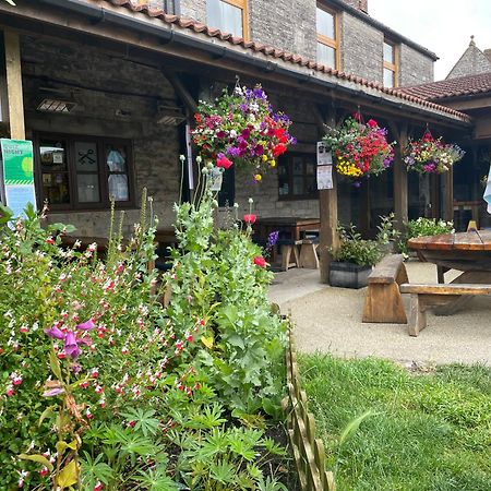Cross Keys Inn Lydford-on-Fosse المظهر الخارجي الصورة
