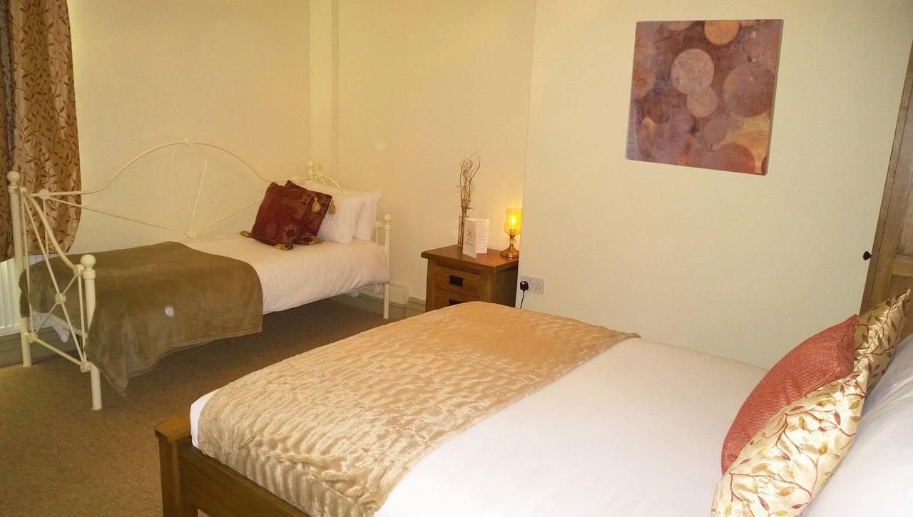 Cross Keys Inn Lydford-on-Fosse المظهر الخارجي الصورة