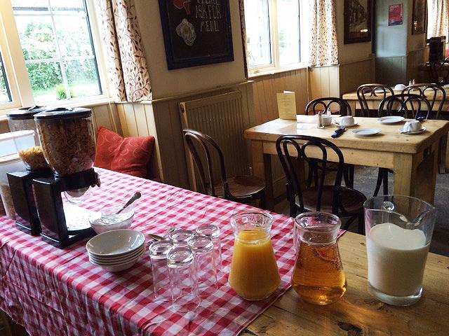 Cross Keys Inn Lydford-on-Fosse المظهر الخارجي الصورة
